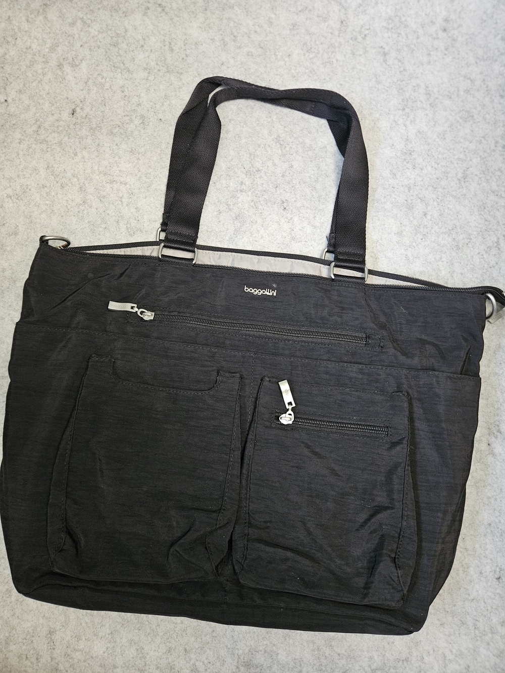 Baggallini Black Laptop Nylon Everyday Tote with Front Pockets
